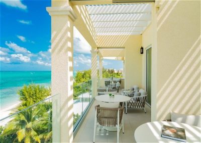 Eleven Bedroom Beachfront Skypool Penthouse Suite 13