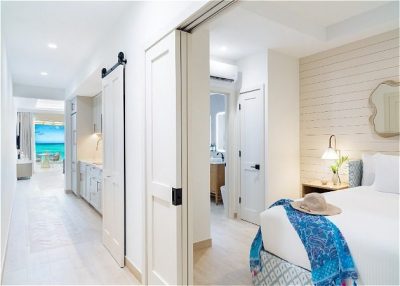 One Bedroom Beachfront Junior Suite 07