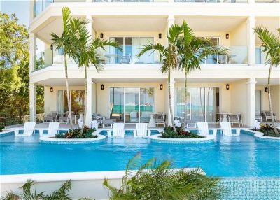 Two Bedroom Beachfront Pool Junior Suite 08